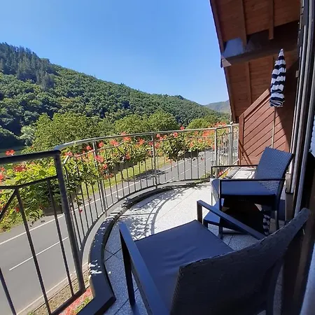 Bed & Breakfast Haus Moselliebe *